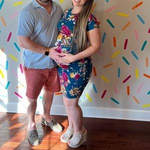 Floral maternity dress